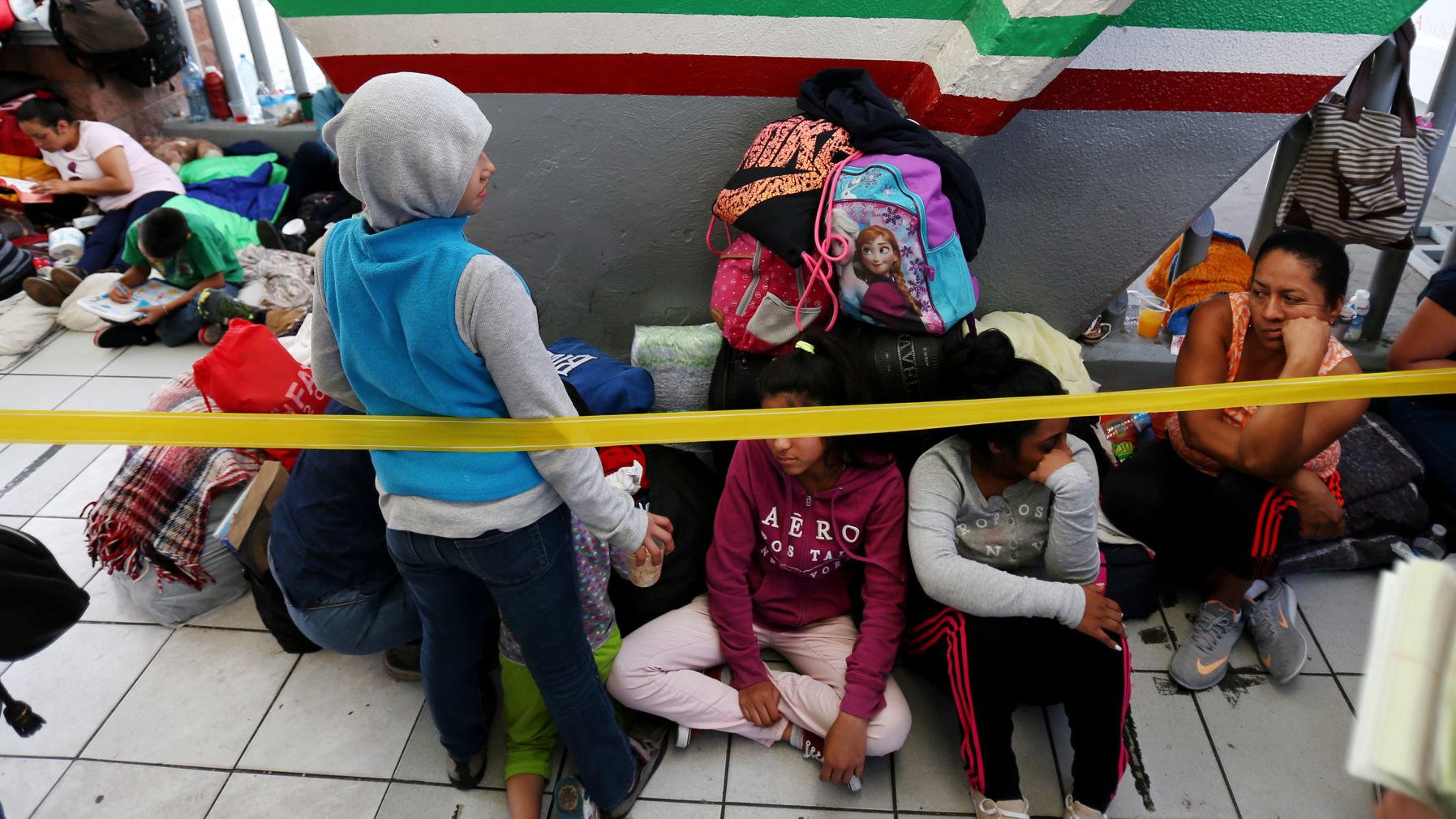 Feds: Understaffing, competing priorities lead to asylum-seeker waits at Nogales